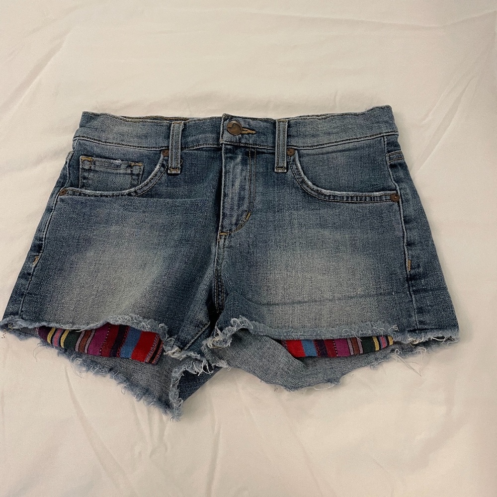 Joe's Cut Off Shorts w Contrast Pockets (size 25)